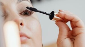 Curso Auto Maquiagem na Web 1.0 – Técnicas Profissionais do Básico ao Avançado