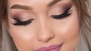 Maquiagem para Festa Simples – Realce Sua Beleza de Forma Descomplicada