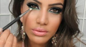 Maquiagem para Formatura Com Brilho – Dicas de Maquiagem com Toque Brilhante